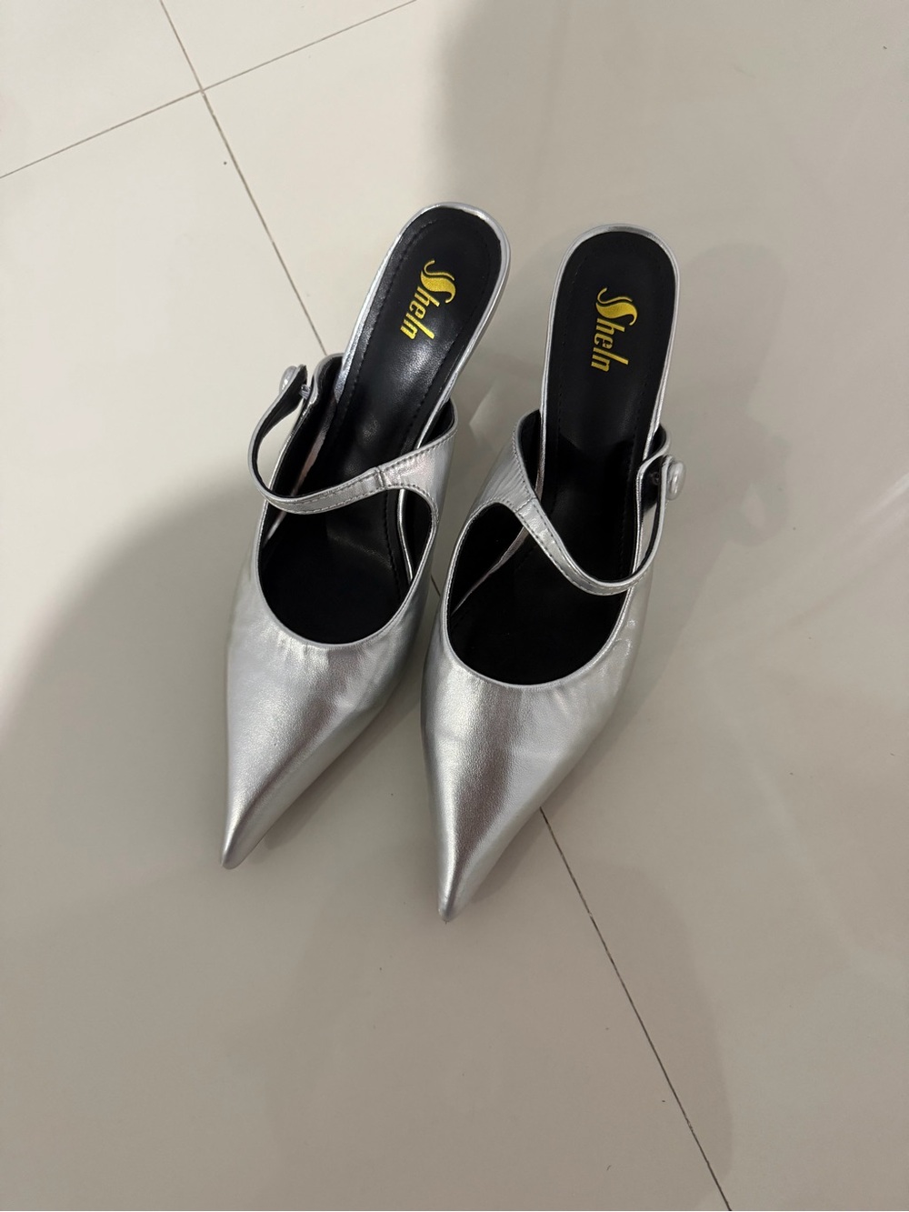 SHEIN Metallic Silver Pointed Mary Jane Kitten Heels - Picture 2 of 7